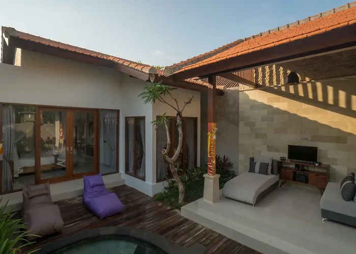 Royani Villa *